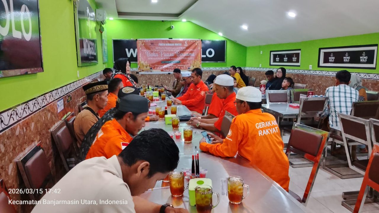 Pererat Silaturahmi, 3 DPD Gerakan Rakyat di Kalteng Kolaborasi Bagi Takjil dan Buka Puasa Bersama