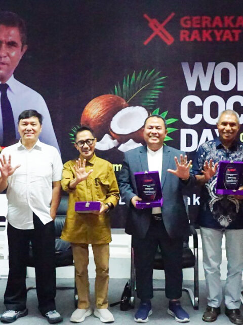 Peringati World Coconut Day, Gerakan Rakyat Gelar Diskusi “Mengembalikan Kejayaan Kelapa Indonesia” Peringati World Coconut Day, Gerakan Rakyat Gelar Diskusi “Mengembalikan Kejayaan Kelapa Indonesia”
