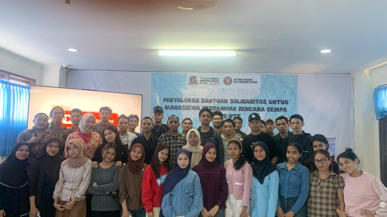 Muda Bergerak dan HIPMA Salurkan Bantuan untuk Mahasiswa NTT Terdampak Gempa