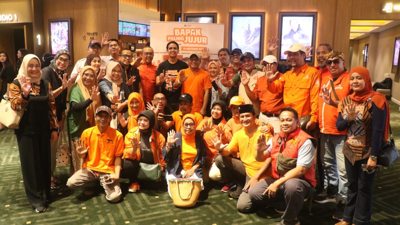 Gelar Nonton Bareng Film “Bapak Paling Jujur”, Gerakan Rakyat dan Andovi da Lopez Tekankan Pentingnya Kejujuran
